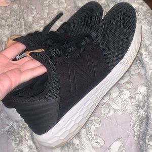 new balance tennis shoes